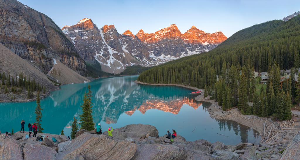 Experience the adventure at Moraine Lake with Three Sister's Taxi