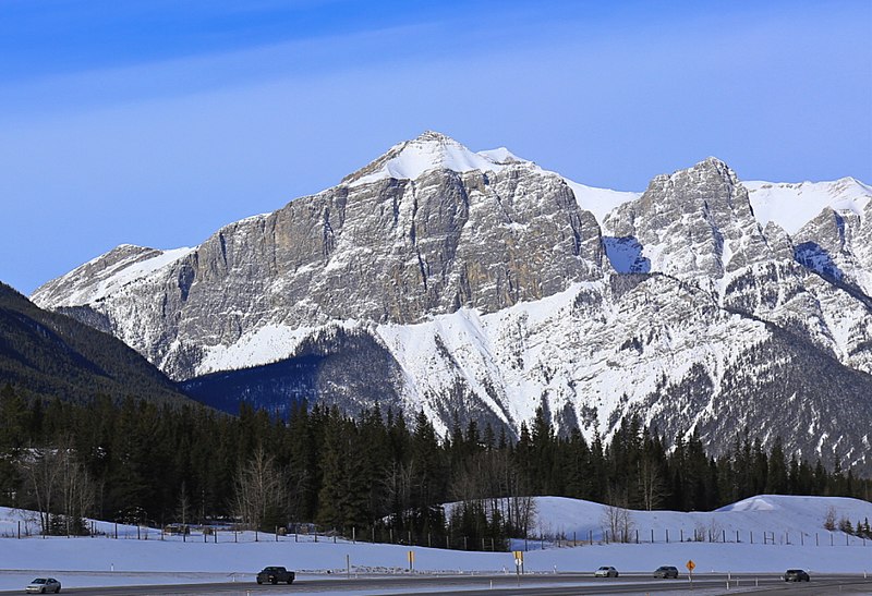 Three Sister's Taxi caters the Goat Creek Trail